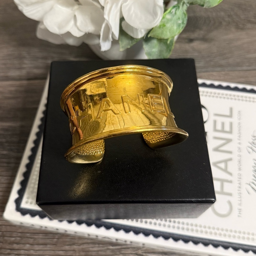 CHANEL Vintage Gold "CHANEL" Cuff Bracelet